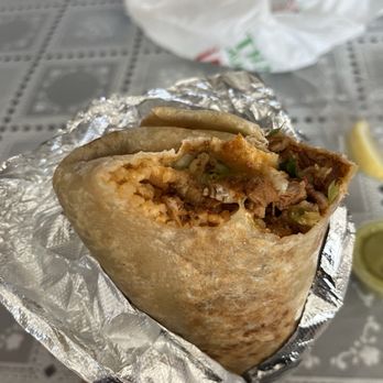 Taqueria Las Aves - Al pastor burrito supreme - Mexican Near Me - Chowchilla, California Taqueria Las Aves - Al pastor burrito supreme - Mexican Near Me - Chowchilla, California