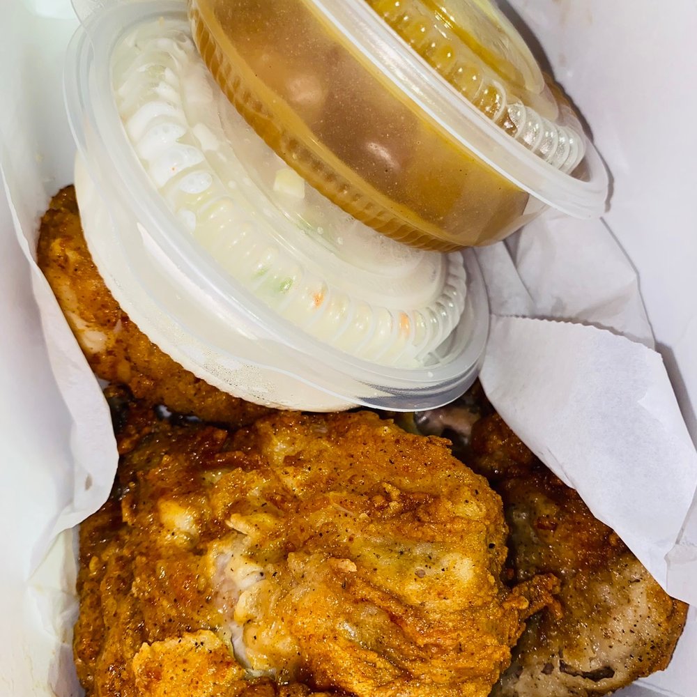 KFC - Closer look - Fast Food Near Me - Lanham, Maryland