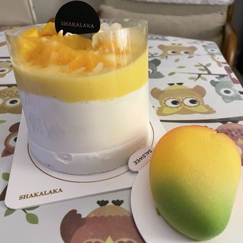 Shakalaka Bakery - Mango pomelo sago lava cake and mango shaped cake - Bakeries Near Me - Flushing, New York Shakalaka Bakery - Mango pomelo sago lava cake and mango shaped cake - Bakeries Near Me - Flushing, New York