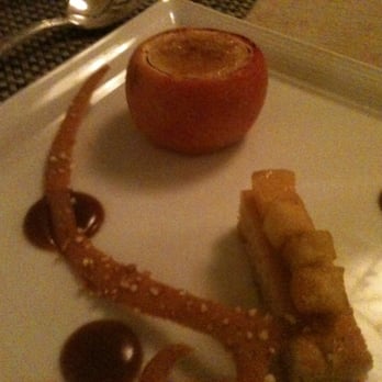 The Terrace - Get the creme brûlée not the bread pudding, although the bread pudding is good too! - New American Near Me - Pasadena, California The Terrace - Get the creme brûlée not the bread pudding, although the bread pudding is good too! - New American Near Me - Pasadena, California