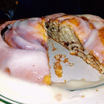 Ted's Bulletin 14th - AMAZING cinnamon roll - Breakfast & Brunch Near Me - Washington, DC, District of Columbia Ted's Bulletin 14th - AMAZING cinnamon roll - Breakfast & Brunch Near Me - Washington, DC, District of Columbia