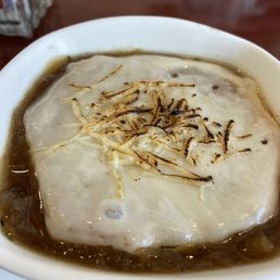 Sweet Caramelized Onion Soup Lunch