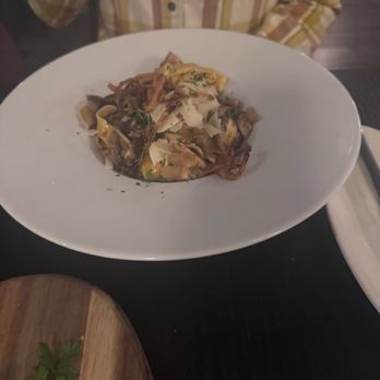 Bistro At Lake Chelan - Mushroom pasta - American Near Me - Chelan, Washington Bistro At Lake Chelan - Mushroom pasta - American Near Me - Chelan, Washington