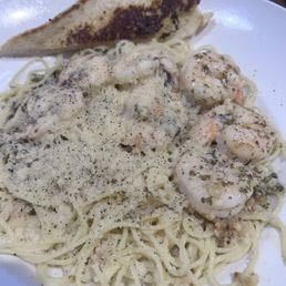 Shrimp scampi was very oily and no flavor. Ewwww! Shrimp scampi was very oily and no flavor. Ewwww!