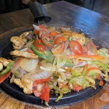 Nacho Daddy - Fajita Mixed. Chicken and filet - New American Near Me - Las Vegas, Nevada Nacho Daddy - Fajita Mixed. Chicken and filet - New American Near Me - Las Vegas, Nevada