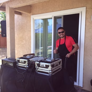 Tacos N Tunes - DJ Tommy, Kept the backyard boogie going! - Caterers Near Me Tacos N Tunes - DJ Tommy, Kept the backyard boogie going! - Caterers Near Me