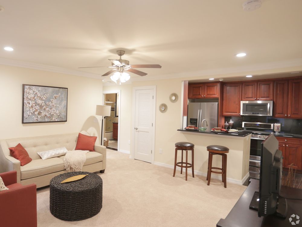 FAIRFIELD HILLS EAST AT FARMINGVILLE 12 Photos 100 Vista View Dr