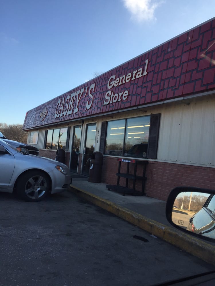 CASEY’S Updated August 2024 11 Reviews 400 W Mondamin St, Minooka, Illinois Pizza