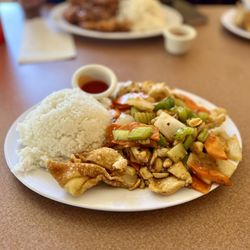 Donut Bistro - Kung Pao Chicken