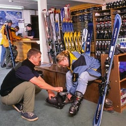 Breeze Ski Rentals - Breeze Ski Rentals are your Ski / Board rental experts.