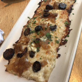 True Food Kitchen - Fig & Onion Tart - Vegetarian Near Me - Pasadena, California True Food Kitchen - Fig & Onion Tart - Vegetarian Near Me - Pasadena, California
