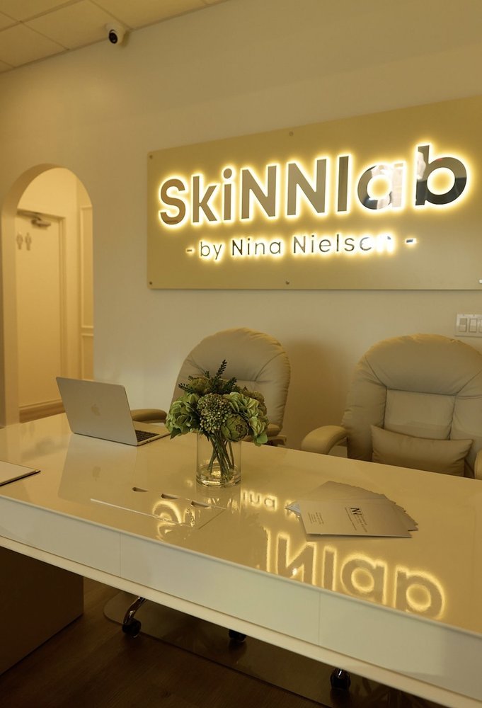 SkiNNlab by Nina Nielsen Logo