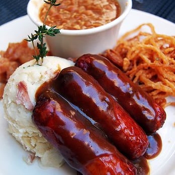 Elephant & Castle - Bangers & Mash - British Near Me - Seattle, Washington