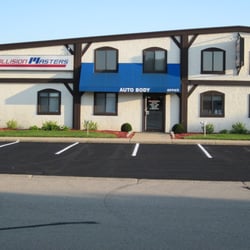 Collision Masters - Look for this building when coming to see us!