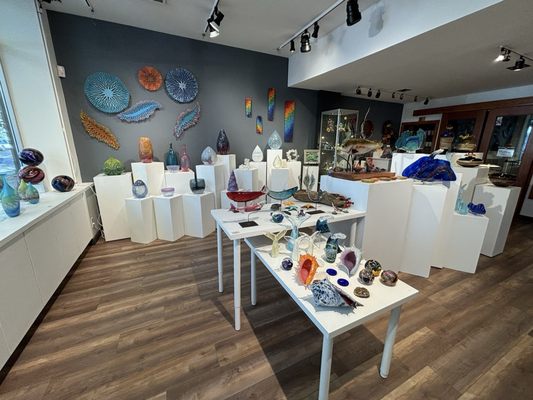 Seattle Glassblowing Studio by null