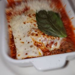 La Veranda Italian Restaurant - Lasagna