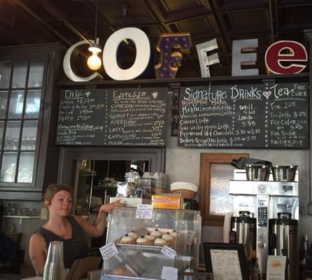 Dottie's Coffee Lounge by null
