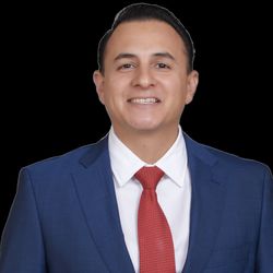 Moises Salais -Dream Big Realty