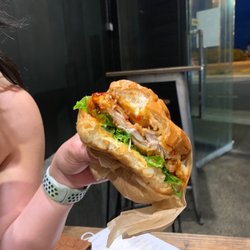 Double D - Spicy chicken burger, already on it's way down