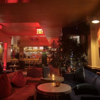 Flute Midtown - Bar - Lounges Near Me - New York, New York