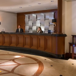 Hilton Chicago/Northbrook - Front desk