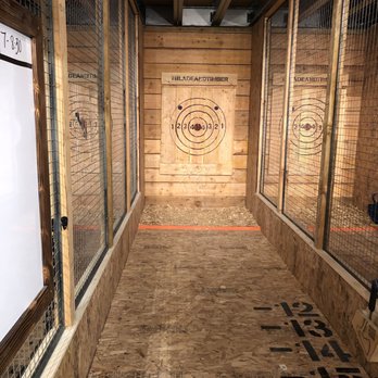Blade & Timber Axe Throwing - Honolulu - Blade & Timber - Axe Throwing Near Me - Honolulu, Hawaii Blade & Timber Axe Throwing - Honolulu - Blade & Timber - Axe Throwing Near Me - Honolulu, Hawaii