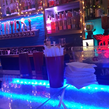 The Back 9 Sports Bar & Grill - Cool bartop. They've got jenga, arcade games, pool, air hockey and my fav: AHL free league Poker almost every night at 9pm! - American Near Me - Addison, Texas