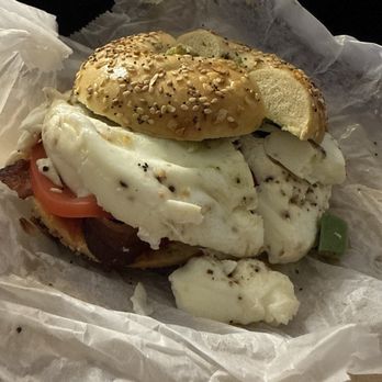 Bruegger's Bagels - Bagels Near Me - Snyder, New York