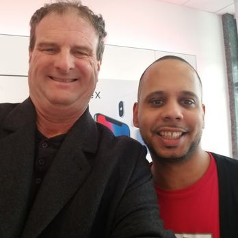 T-Mobile - Miguel the Manager. Was VERY helpful today.. explaining everything and giving me a Great price - Mobile Phones Near Me - Flushing, New York