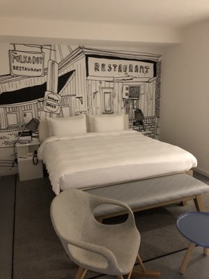 Radisson RED Brussels by null