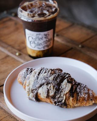 CakeChef's Coffee & Collectibles by null