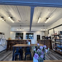 Skip Rock Distillers - Nice clean space
