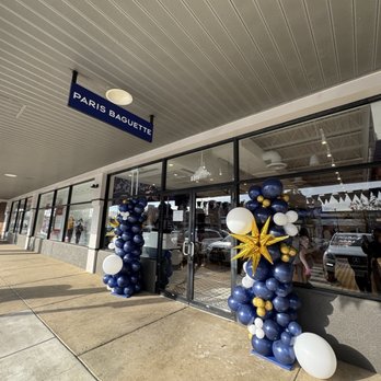Paris Baguette - Location next to Talbots Clearance Center - Bakeries Near Me - Springfield, Virginia