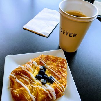 Houndstooth Coffee - Americano and Danish - Coffee & Tea Near Me - Austin, Texas