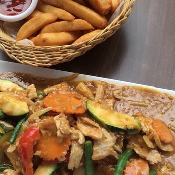 D'elephant - Satay chicken and a side of fries so bomb I'm craving this right now - Thai Near Me - Malvern East, VIC