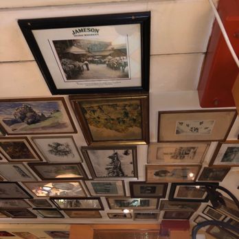 Grampi's - Yes these are on the roof. Unusual but actually pretty cool - Italian Near Me - Zermatt, VS