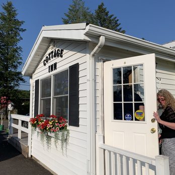 The Cottage Inn 36 Photos American Traditional 13622 State