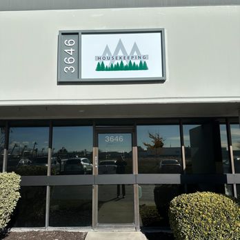 AAA Housekeeping - Office Building - Home Cleaning Near Me - Park City, Utah AAA Housekeeping - Office Building - Home Cleaning Near Me - Park City, Utah