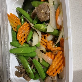 Szechuan Sweet Mango - Beef and pea pods - Chinese Near Me - Edmonton, Alberta Szechuan Sweet Mango - Beef and pea pods - Chinese Near Me - Edmonton, Alberta