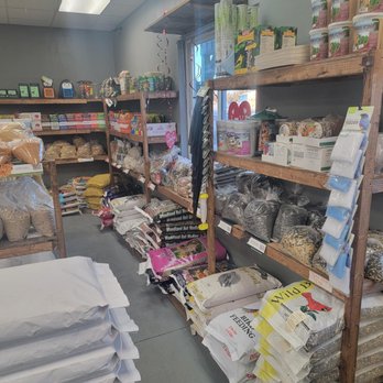 Smiley's Feed & Bait - Livestock Feed & Supply Near Me - Wautoma, Wisconsin Smiley's Feed & Bait - Livestock Feed & Supply Near Me - Wautoma, Wisconsin