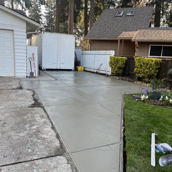 JO’s Concrete Work - An addition to a driveway - Masonry/Concrete Near Me - Mathis, Texas