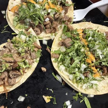 La Mordida Taqueria - Carne asada Tacos - Mexican Near Me - Pacifica, California