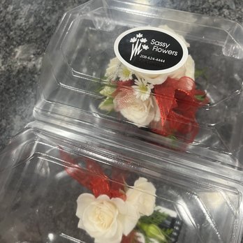 Sassy Flowers - Corsage and boutonnière - Nurseries & Gardening Near Me - Saint Anthony, Idaho Sassy Flowers - Corsage and boutonnière - Nurseries & Gardening Near Me - Saint Anthony, Idaho