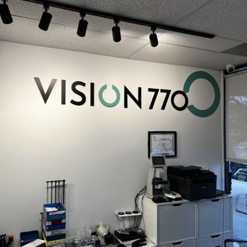 VISION 770 - Updated February 2026 - 8560 Rue St-Hubert, Montréal