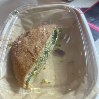Squeez - Egg and Cheese Sammie with Avocado - Juice Bars & Smoothies Near Me - Atlanta, Georgia