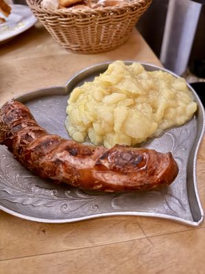 Bratwurstherzl by null