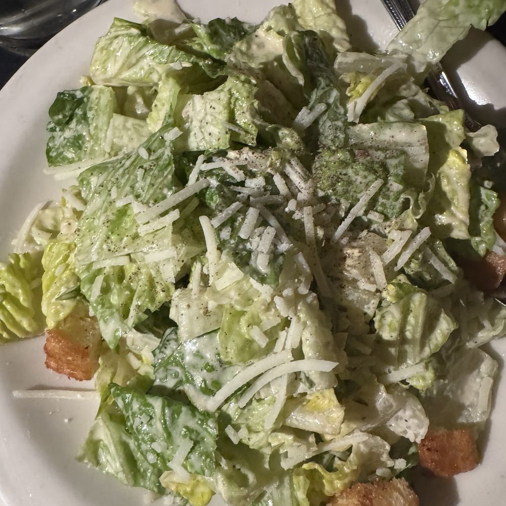Castelli's - Insalata Di Caesar - Italian Near Me - Palm Desert, California