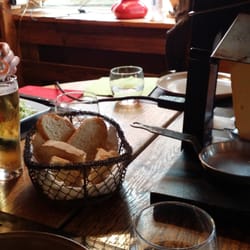 Le Vieux Carillon - Bread basket, never missing from a French table