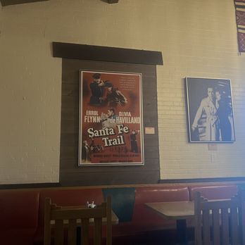 El Rancho Hotel - Hotels Near Me - Gallup, New Mexico