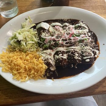5 Rabanitos - Chicken Mole enchiladas - Mexican Near Me - Chicago, Illinois